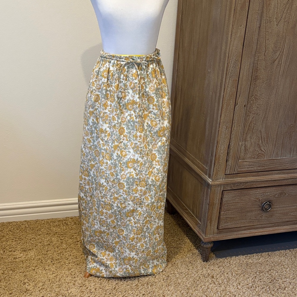 Elegant Floral Maxi Skirt in Cream and Yellow